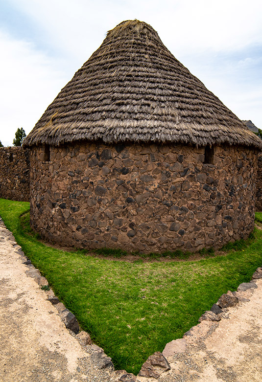 Parque Arqueológico de Raqchi