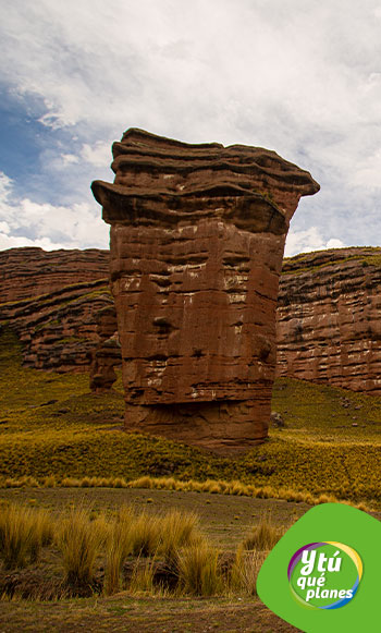 Bosque de piedras del Cañón de Tinajani en el distrito de Ayaviri