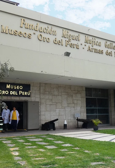 VISITA ESPECIAL: MUSEO DE ORO Y ARMAS DEL MUNDO